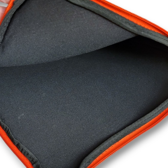 Prada Y2K Linea Rossa Red Mesh Tablet Cover - Picture 5 of 7